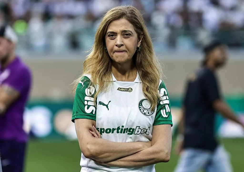 SP – BARUERI – 12/04/2025 – BRASILEIRO A 2025, PALMEIRAS X CORINTHIANS –  Leila Pereira presidente do Palmeiras antes da partida contra o Corinthians no estadio Arena Barueri pelo campeonato Brasileiro A 2025. Foto: Fabio Giannelli/AGIF