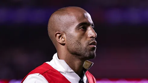 Lucas Moura está tratando lesão no São Paulo.