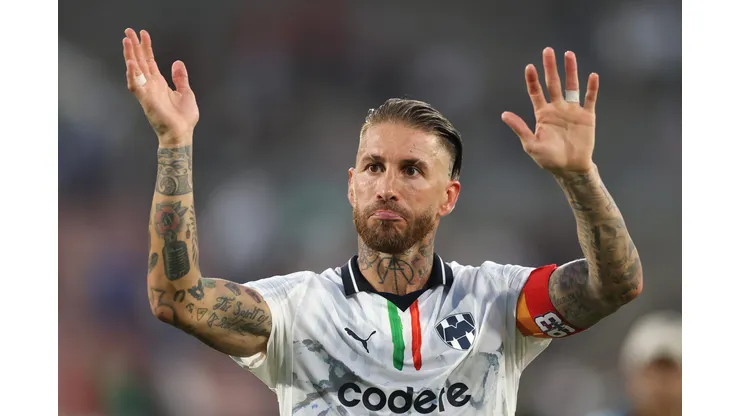 Sergio Ramos durante confronto entre Monterrey e Urawa Reds no Mundial de Clubes 2025.