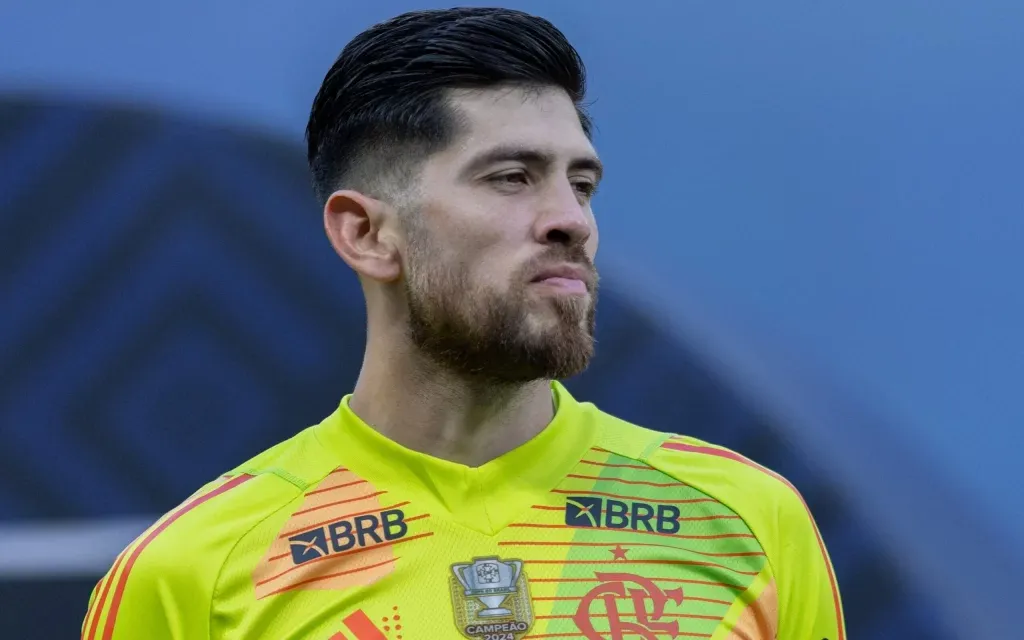 Rossi tem contrato com o Flamengo até 2027 (Foto: Liamara Polli/AGIF)
