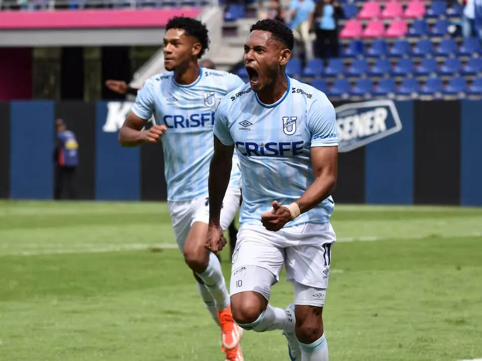 Ismael Díaz, do Universidad Católica, interessa ao Vitória