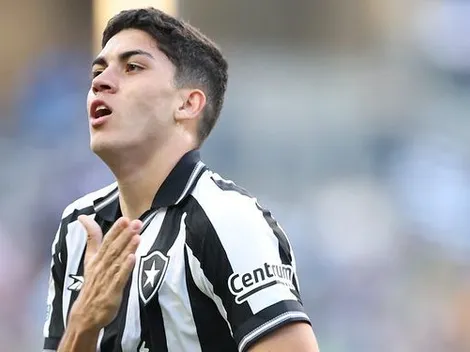 Botafogo marca reunião para definir futuro de Jair