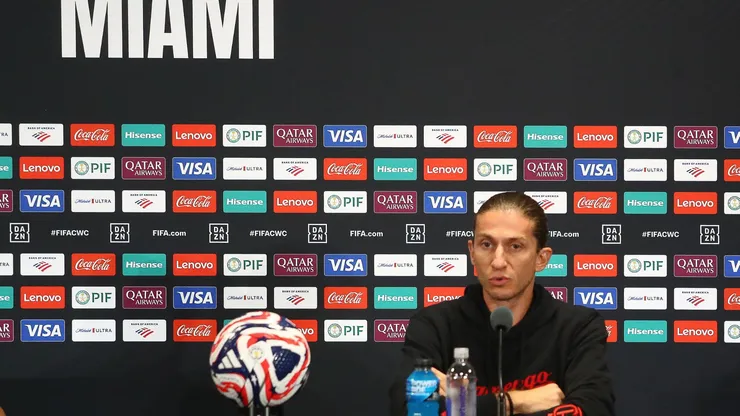 Filipe Luís, técnico do Flamengo. Fotos: Gilvan de Souza/Flamengo
