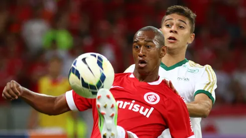 Fabrício defendeu o Internacional entre 2011 e 2015. (Foto: Lucas Uebel/Getty Images)
