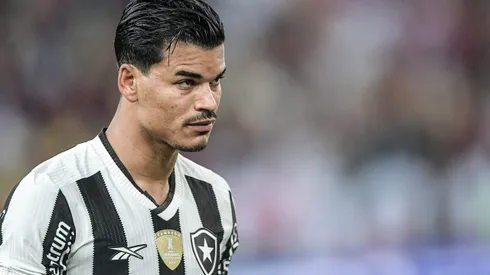 Danilo Barbosa durante confronto contra o Flamengo no Campeonato Carioca de 2025.