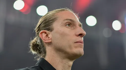 Filipe Luís perde Pulgar para Internacional x Flamengo na Libertadores.