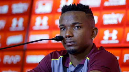 Thiago Mendes pode reforçar o Vasco.