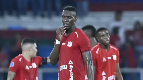 Brayan Medina está sendo analisado pelo Cruzeiro.