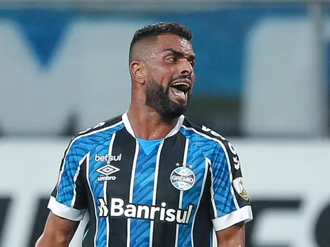Maicon 'choca' a torcida do Grêmio após revelação envolvendo Caleffi