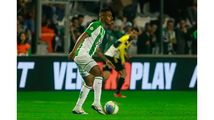 Caíque, jogador do Juventude