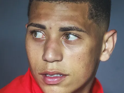 Internacional toma decisão envolvendo o meia-atacante Gabriel Carvalho 