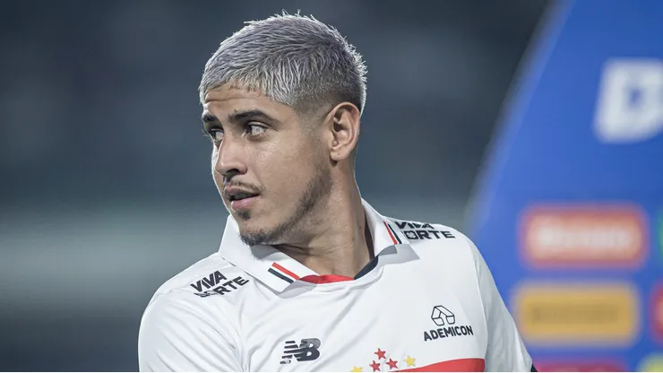 Alan Franco deve renovar com o São Paulo.