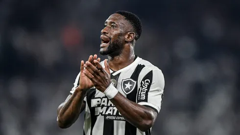 Bastos, jogador do Botafogo