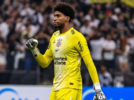 Corinthians pode fechar com goleiro ex-Flamengo para ser reserva de Hugo Souza