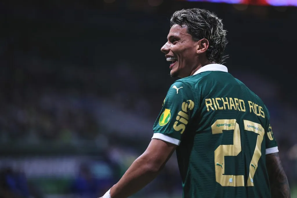 SP – SAO PAULO – 15/01/2025 – PAULISTA 2025, PALMEIRAS X PORTUGUESA – Richard Rios jogador do Palmeiras durante partida contra o Portuguesa no estadio Arena Allianz Parque pelo campeonato Paulista 2025. Foto: Ettore Chiereguini/AGIF