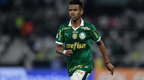 RJ – RIO DE JANEIRO – 17/07/2024 – BRASILEIRO A 2024, BOTAFOGO X PALMEIRAS – Estevao jogador do Palmeiras durante partida contra o Botafogo no estadio Engenhao pelo campeonato Brasileiro A 2024. Foto: Thiago Ribeiro/AGIF