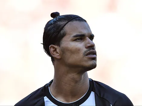 Volante do Botafogo vira alvo do Atlético-MG