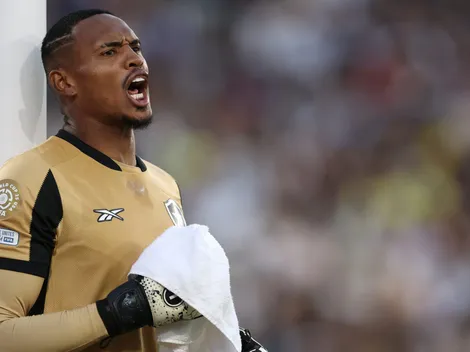 Manchester United prepara proposta milionária por John e Botafogo toma decisão