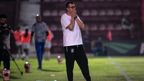 Técnico do Corinthians tem problemas para escalar a equipe para torneio amistoso (Reprodução/Guilherme Veiga/Ag. Paulistão)