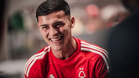 Corinthians tentou Ramón Sosal