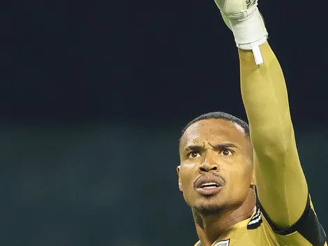 John desperta interesse em novo time inglês