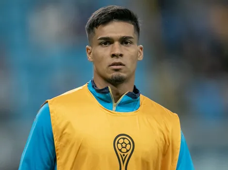 Grêmio toma decisão após proposta do Peñarol por Matías Arezo