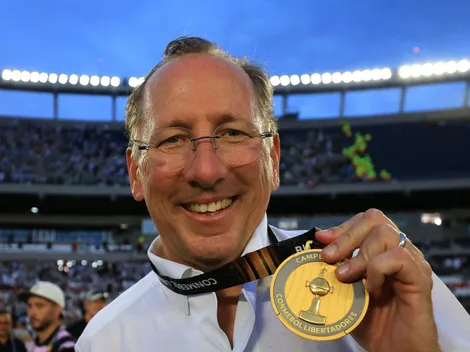 John Textor comemora acesso do Botafogo no Brasileirão Feminino A2