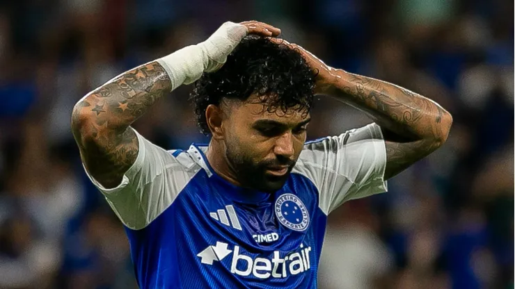 Gabigol em campo pelo Cruzeiro. Foto: Fernando Moreno/AGIF