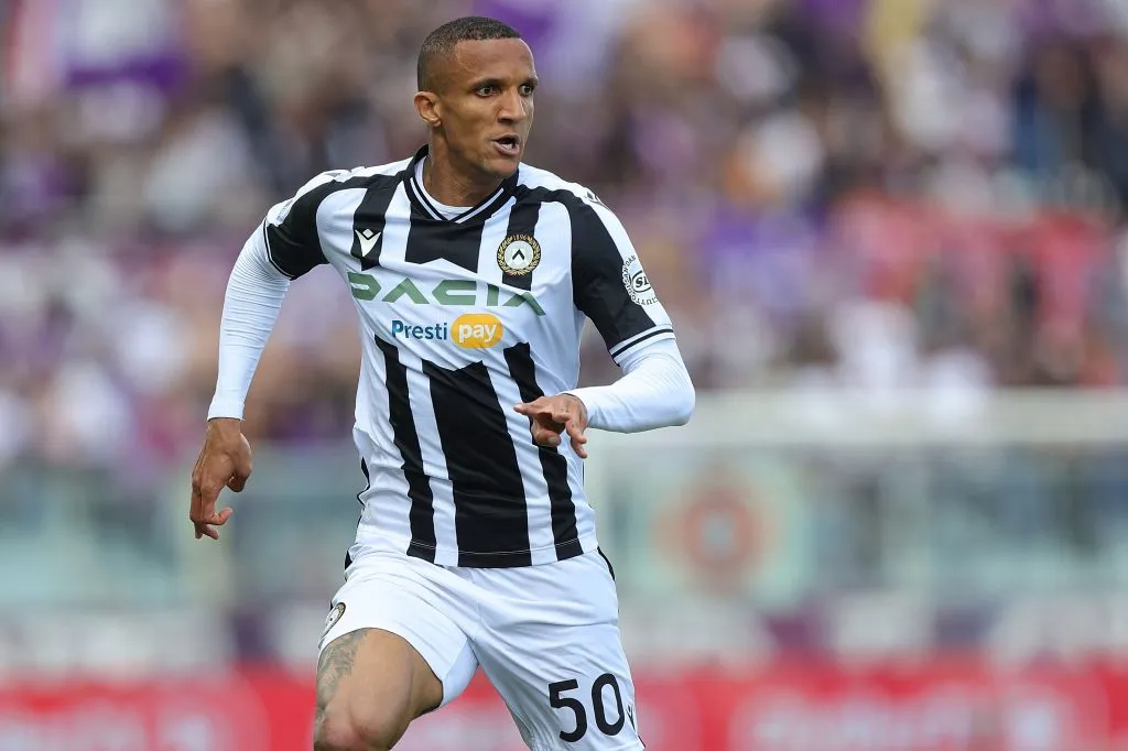 Rodrigo Becão interessa ao Internacional – Foto: Gabriele Maltinti/Getty Images.