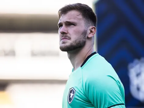 Lucas Perri, ex-Botafogo, está de saída do Lyon, da França