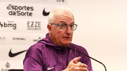 Dorival Júnior pode ganhar reforço no Corinthians.