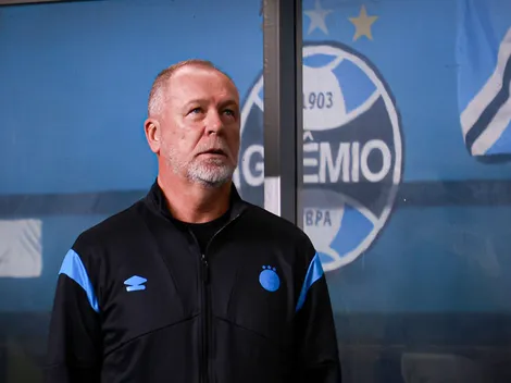 Mano Menezes faz nova revelação sobre chegada de reforço ao Grêmio: "avançando"