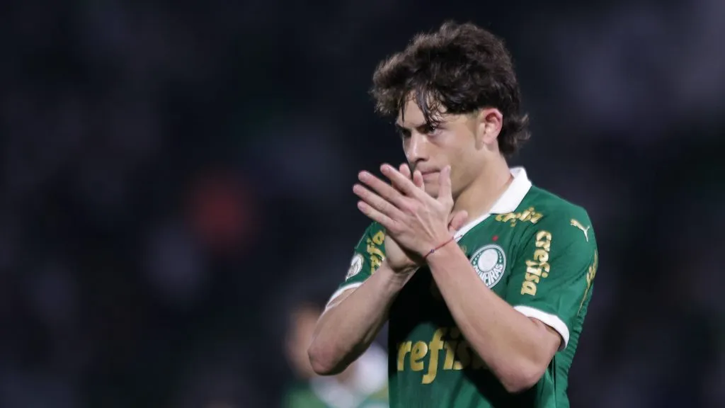 Agustín Giay em campo pelo Palmeiras. Foto: Ettore Chiereguini/AGIF