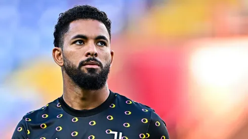 Douglas Luiz of Juventus looks on prior to kick-off in the Serie A match between Genoa and Juventus at Stadio Luigi Ferraris on September 28, 2024 in Genoa, Italy.