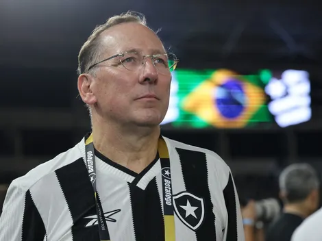 John Textor diz sim e Botafogo encaminha saída de Elias Manoel para o Santa Clara, de Portugal