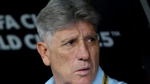 Estratégia inicial adotada por Renato no Fluminense não deu resultado.