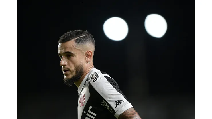 RJ - RIO DE JANEIRO - 20/05/2025 - COPA DO BRASIL 2025, VASCO X OPERARIO - Coutinho jogador do Vasco durante partida contra o Operario no estadio Sao Januario pelo campeonato Copa Do Brasil 2025. Foto: Thiago Ribeiro/AGIF