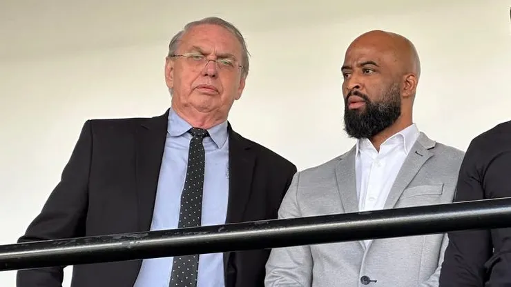 O presidente do Corinthians, Osmar Stabile, o diretor executivo de futebol, Fabinho Soldado. Reprodução Instagram