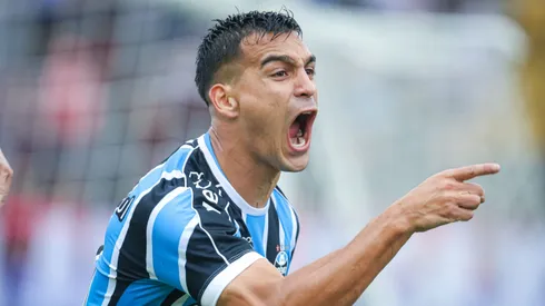 Franco Cristaldo jogador do Gremio comemora seu gol durante partida contra o Caxias no estadio Centenario pelo campeonato Gaucho 2024.