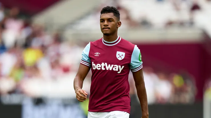 LONDON, ENGLAND - AUGUST 10: Luis Guilherme of West Ham United looks on during the Pre-Season Friendly match between West Ham United and Celta Vigo at London Stadium on August 10, 2024 in London, England. (Photo by Angel Martinez/Getty Images)