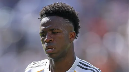 EAST RUTHERFORD, NEW JERSEY – JULY 09: Vinicius Junior #7 of Real Madrid C.F. reacts during the FIFA Club World Cup 2025 semi-final match between Paris Saint-Germain and Real Madrid CF at MetLife Stadium on July 09, 2025 in East Rutherford, New Jersey. (Photo by Buda Mendes/Getty Images)