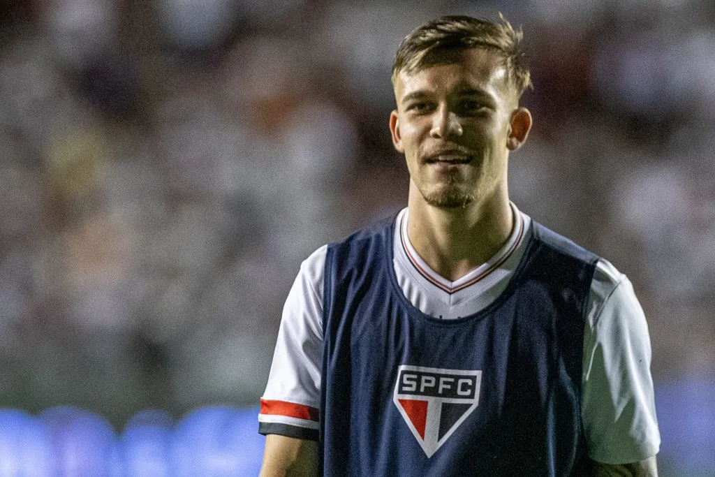 Negrucci pode renovar até 2028 – Foto: Rafael Vieira/AGIF.