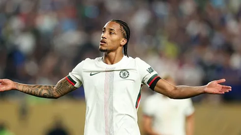 PHILADELPHIA, PENNSYLVANIA – JULY 04: Joao Pedro #20 of Chelsea FC acknowledges the crowd following the FIFA Club World Cup 2025 quarter final match between SE Palmeiras and Chelsea FC at Lincoln Financial Field on July 04, 2025 in Philadelphia, Pennsylvania. (Photo by Dan Mullan/Getty Images)