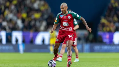 Vitinho não voltará ao Internacional. (Foto: Abdullah Ahmed/Getty Images)