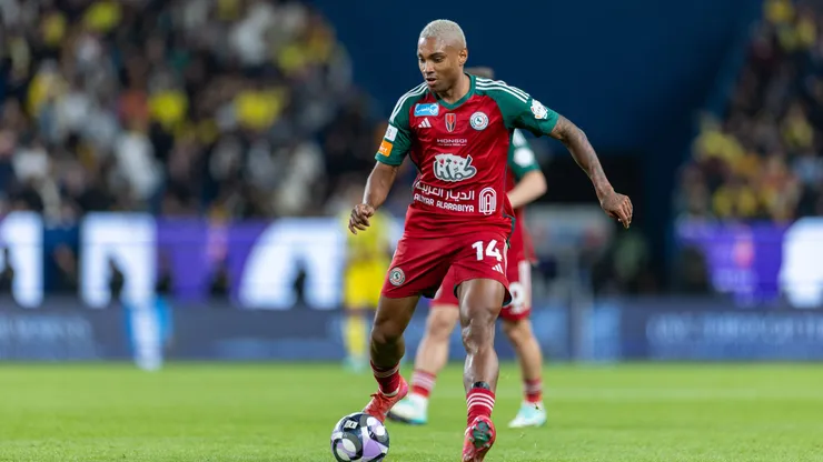 Vitinho não voltará ao Internacional. (Foto: Abdullah Ahmed/Getty Images)