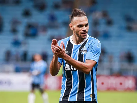 Braithwaite fala sobre extensão do vínculo com o Grêmio