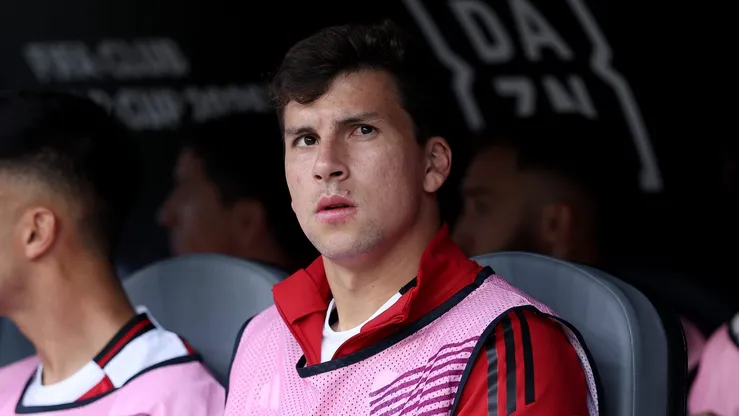 Tapia está perto de assinar com o São Paulo.