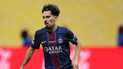 ATLANTA, GEORGIA – JUNE 29: Vitinha #17 of Paris Saint-Germain controls the ball during the FIFA Club World Cup 2025 round of 16 match between Paris Saint-Germain and Inter Miami CF at Mercedes-Benz Stadium on June 29, 2025 in Atlanta, Georgia. (Photo by Alex Grimm/Getty Images)