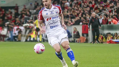 Lucas Sasha, jogador do Fortaleza