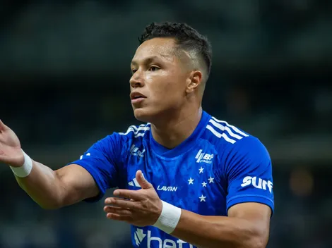 Jogador ironiza sobre reencontro com Marlon antes de Cruzeiro x Grêmio